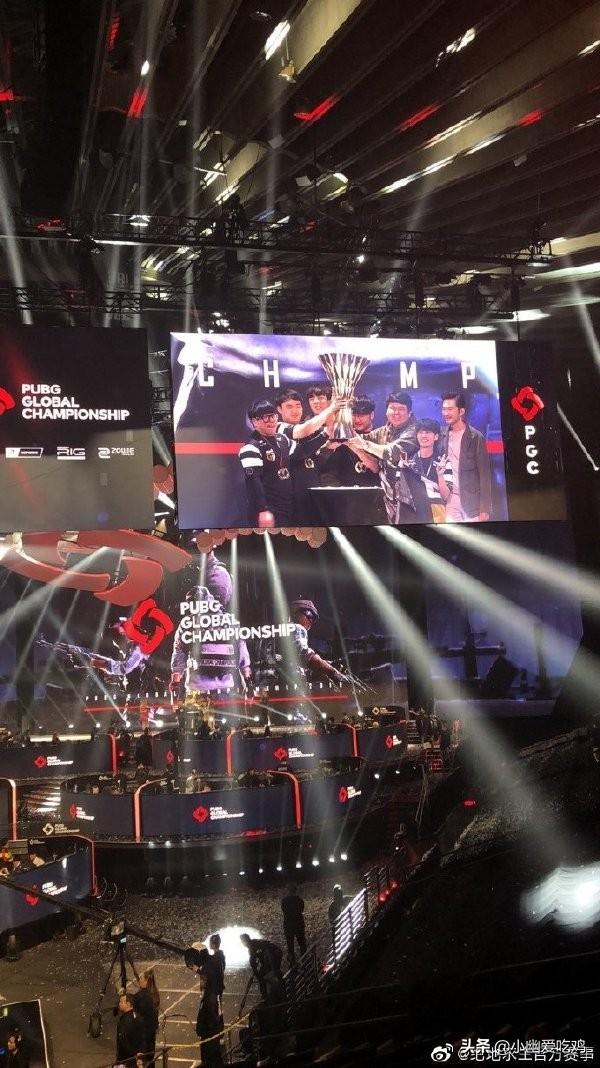 4年世界大 4年世界大